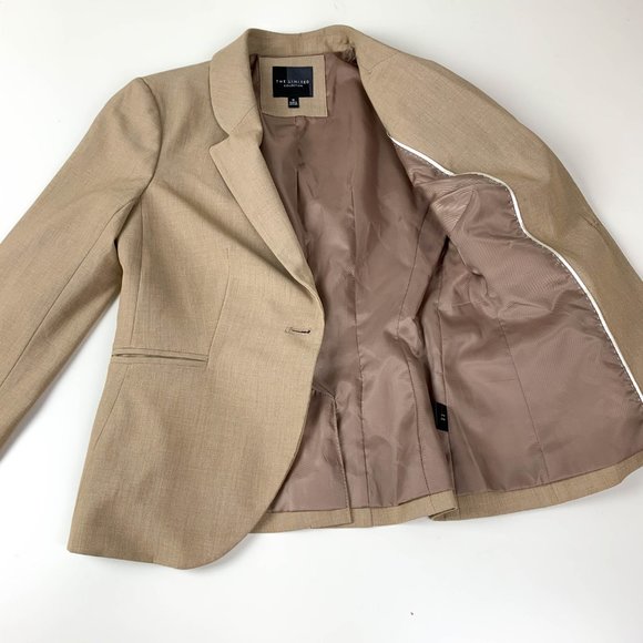 The Limited | Classic Blazer Jacket - Picture 9 of 11
